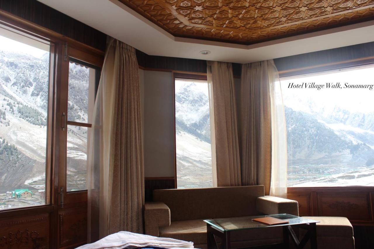 Hotel Village Walk Sonāmarg Extérieur photo