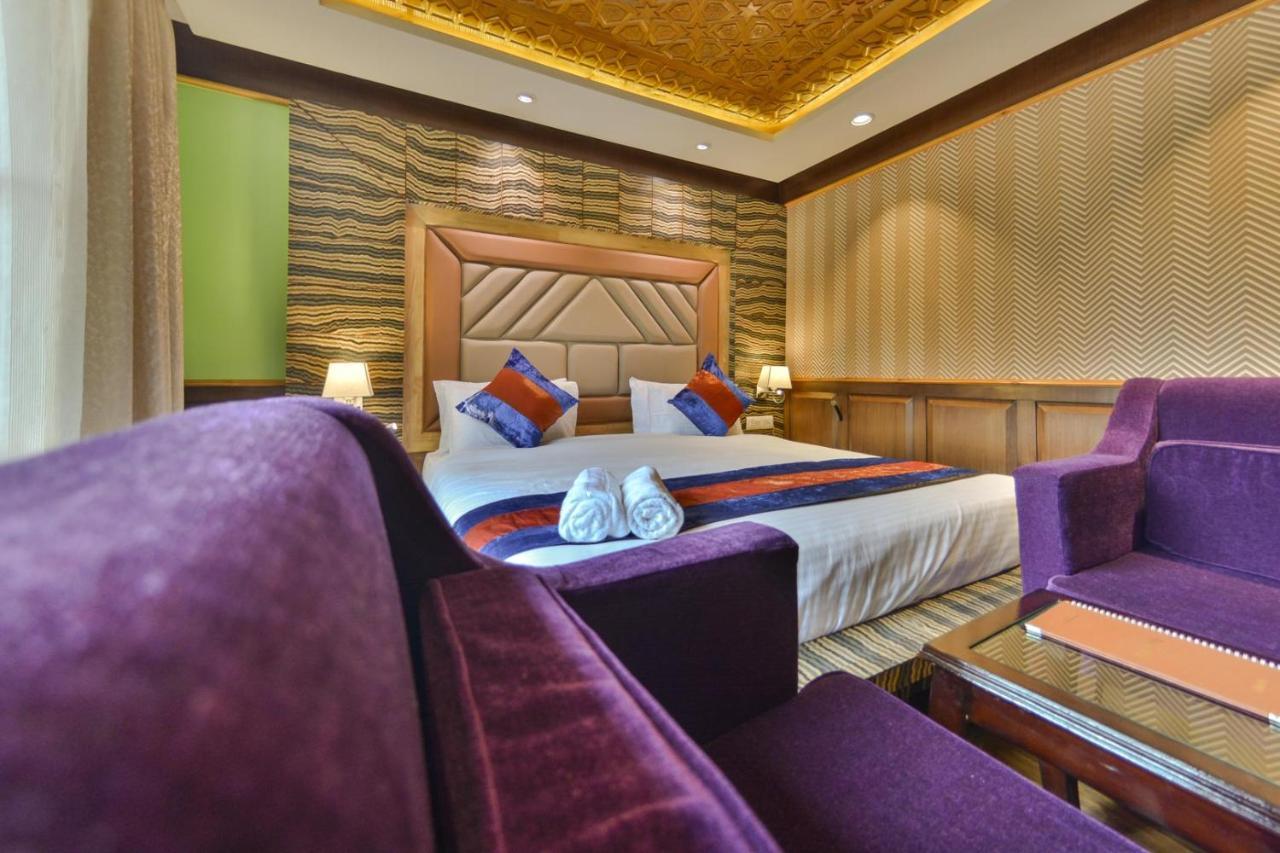Hotel Village Walk Sonāmarg Extérieur photo